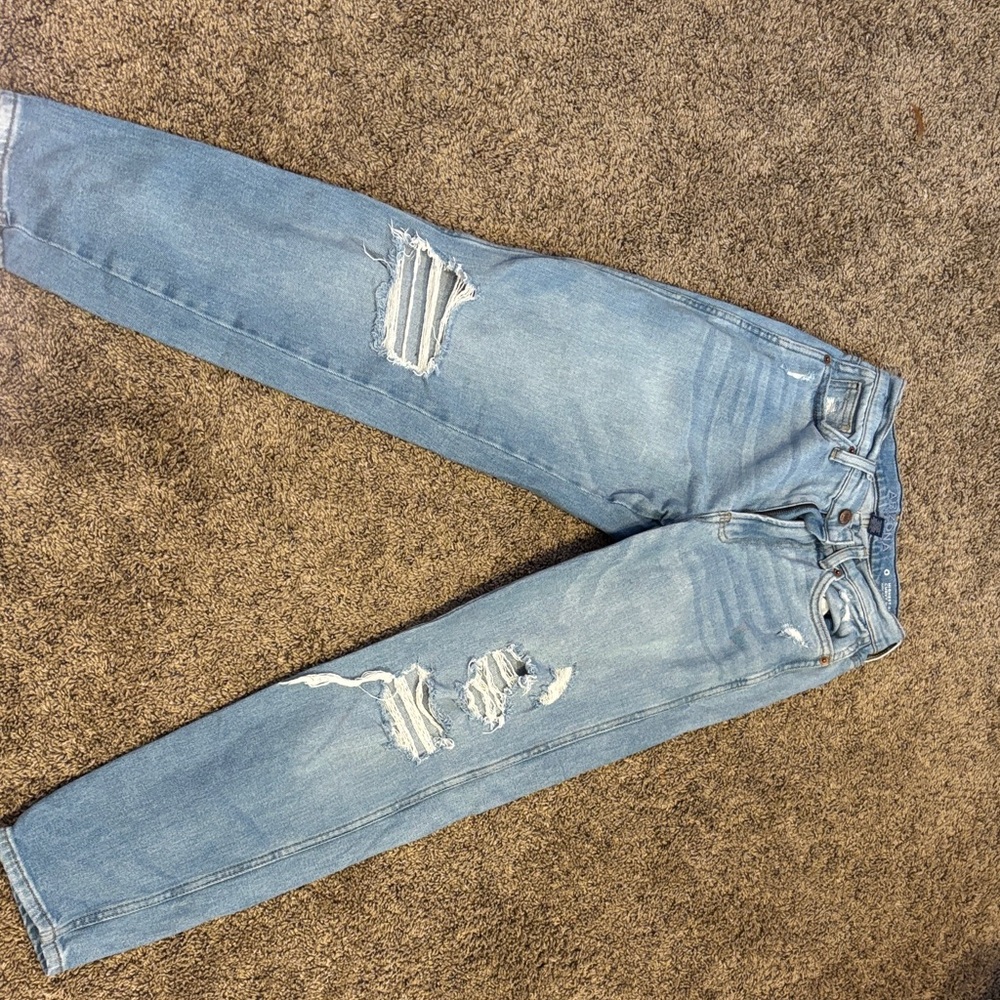 Arizona Jean Company Light Blue Distressed Skinny Jeans